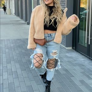 American Eagle Mom Jean 8